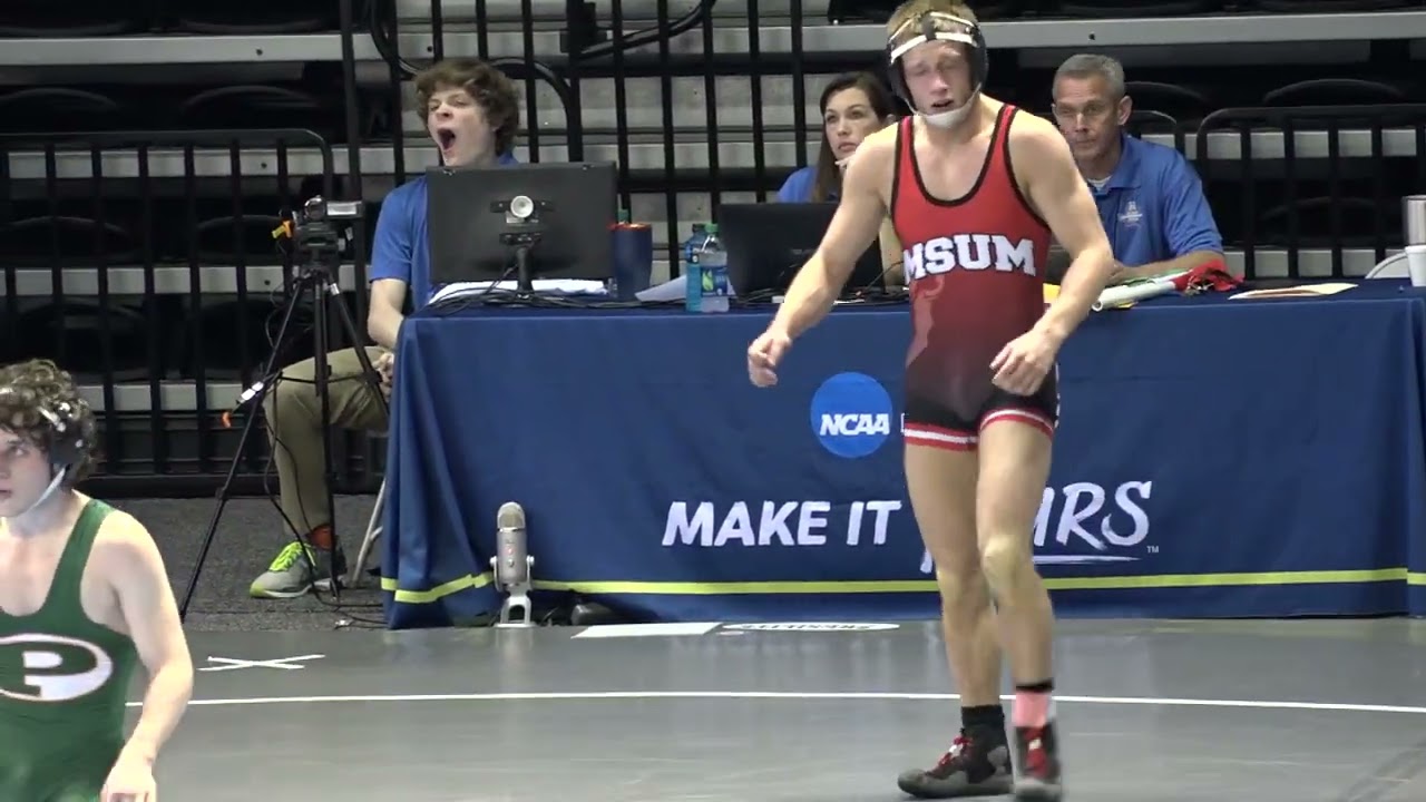 COLLEGE WRESTLER YouTube