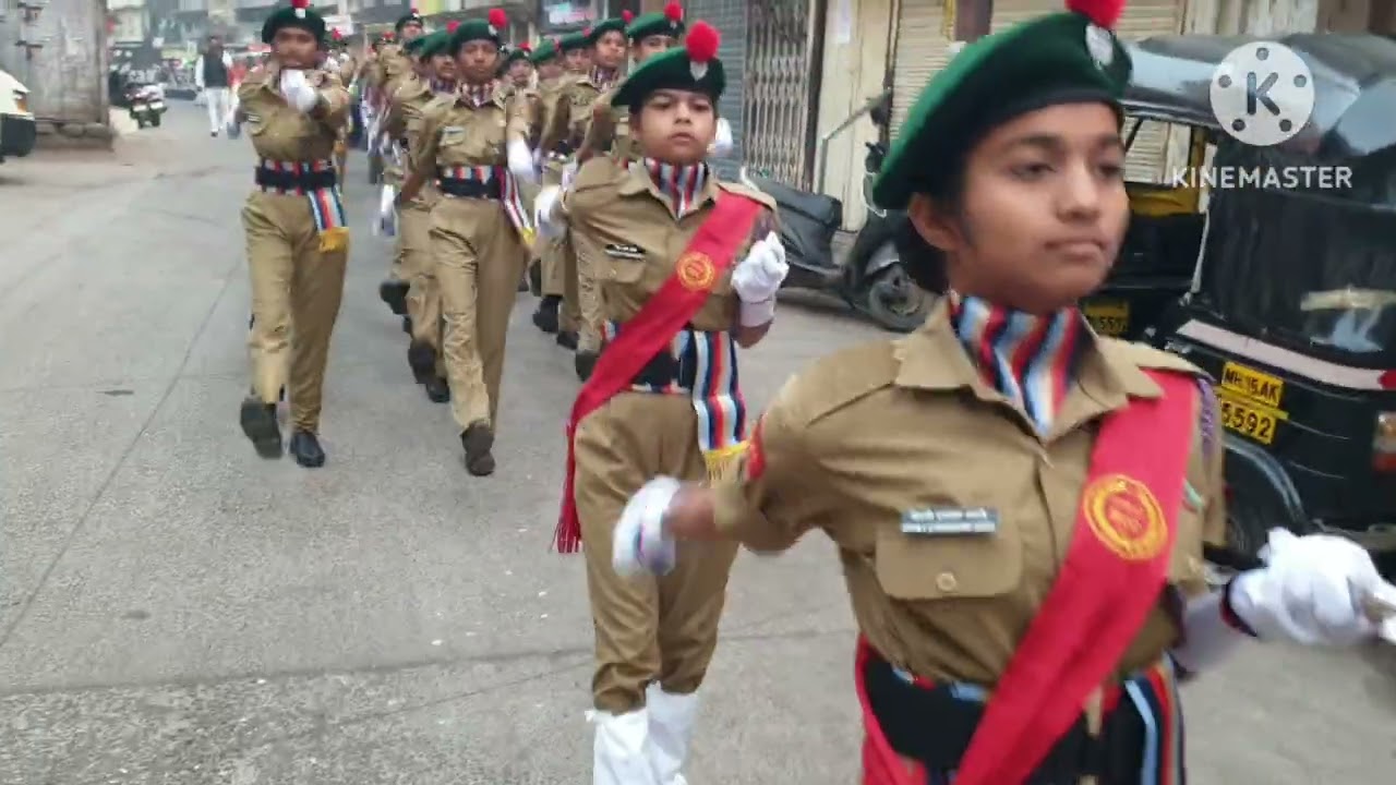 NCC  पथसंचलन ( नूतन विद्यामंदिर देवळाली कॅम्प नाशिक.)