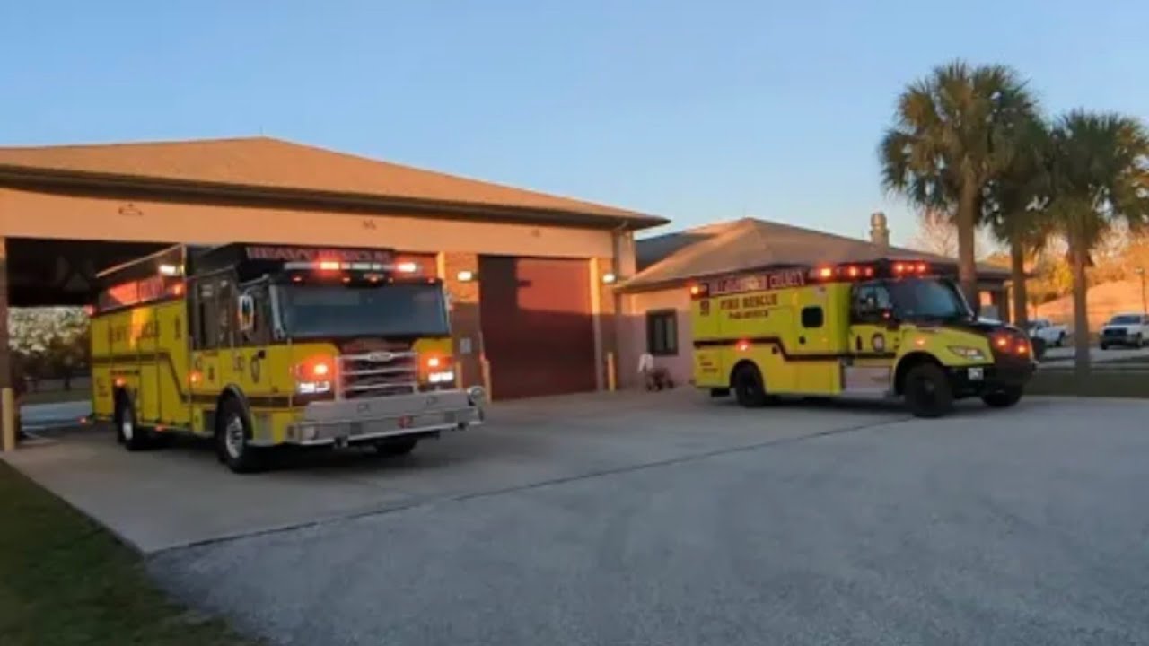 *TONES* HCFR Ladder, Rescue & HEAVY RESCUE 42 Responding to TWO ...