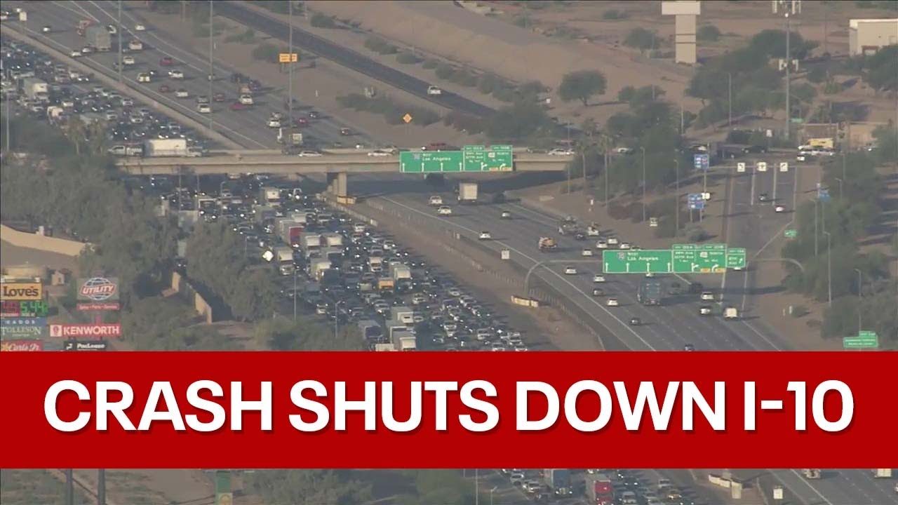 Deadly crash shuts down I-10 in Phoenix - YouTube