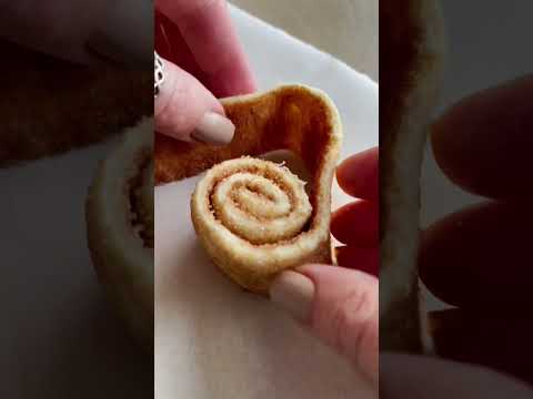 Видео: Bunny Cinnamon Rolls • Buns                      #shorts #best #viral #bakery #bunny #easter #recipe