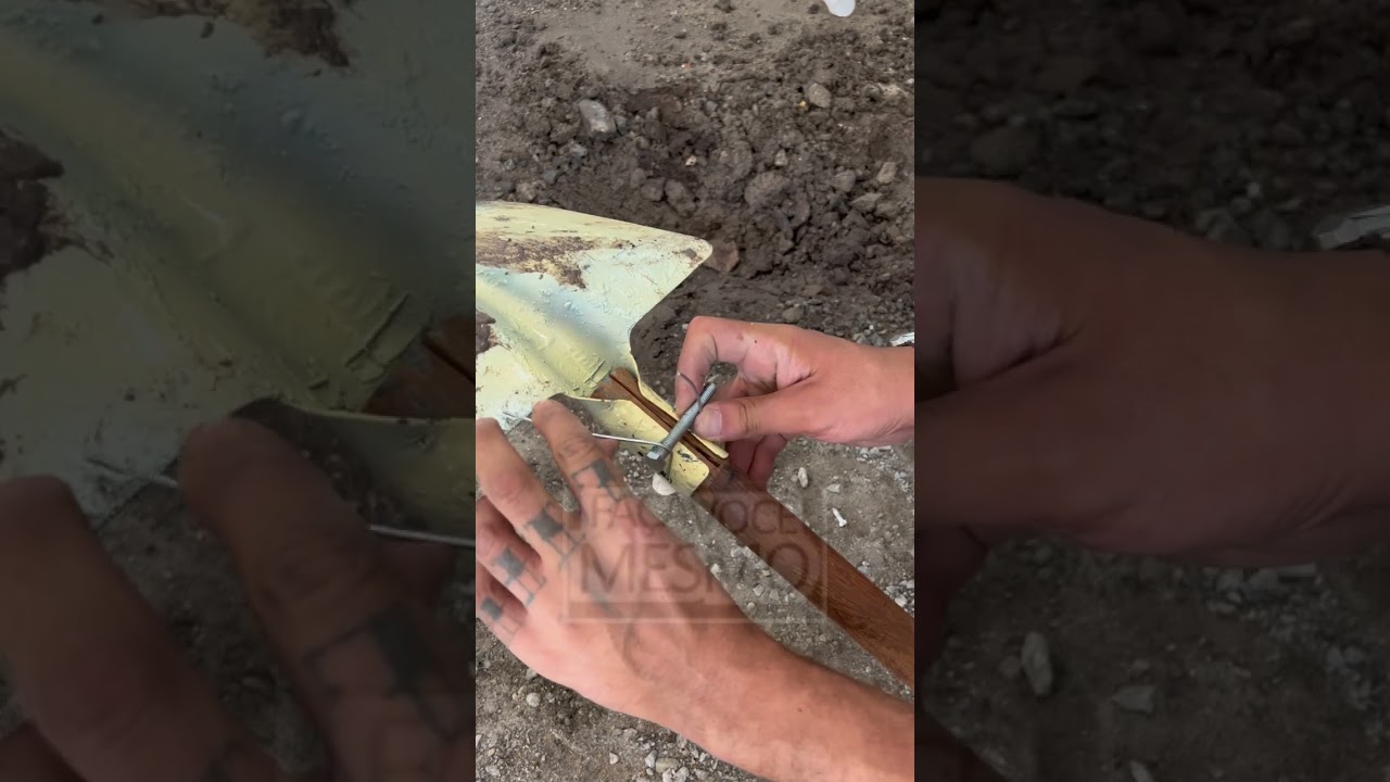 Pedreiro ensinou o jeito certo de encaixar a pá no cabo 