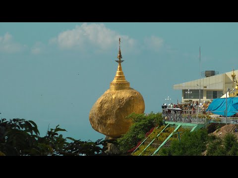 MYANMAR (BURMA) Golden Rock at Kyaiktiyo Pagoda