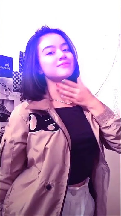 VIDEO CEWEK CANTIK YANG LAGI VIRAL