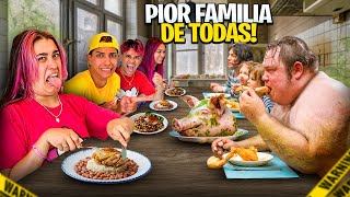 Thumbnail for MORAMOS COM A FAMÍLIA MAIS PORCA DO MUNDO POR 24 HORAS