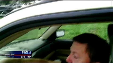 Video shows encounter between Benbrook officer, su...