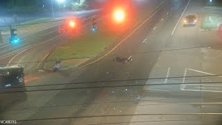 Delaware: Distracted Driver Crashes Into Car Stopped At Red Light