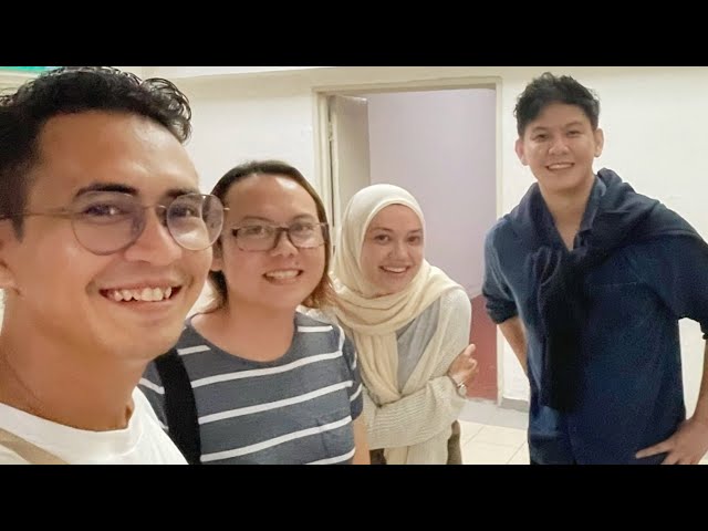 Riak Muka Puteri Sarah Kelihatan Sedih Menemani Andi Arsyil Pergi Airport Nak Balik Indonesia class=