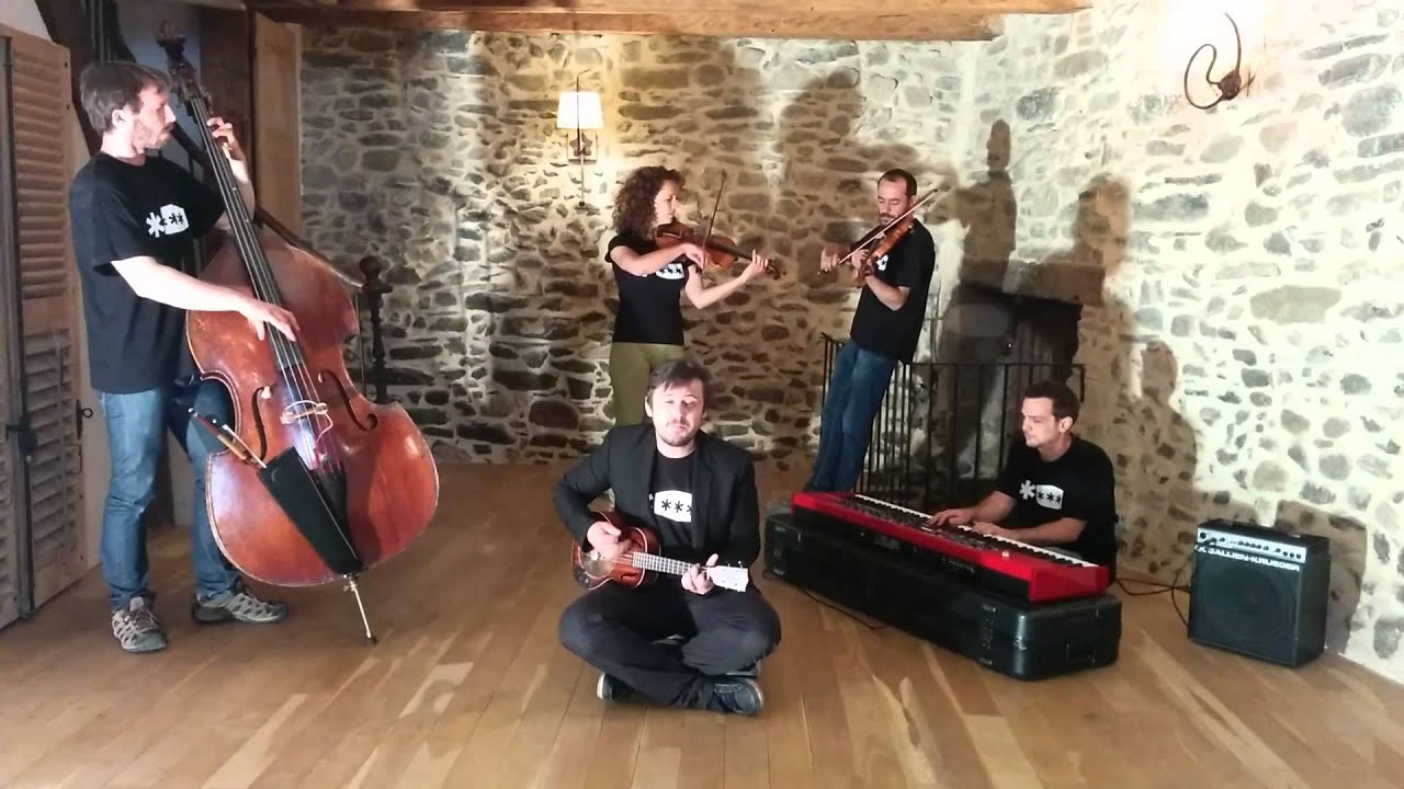 Tana & the Pocket Philharmonic // Without Sheets // bekijken op YouTube Tana & the Pocket Philharmonic // Without Sheets // bekijken op YouTube