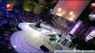 Denizseki - Suya Hapsettim Şarkı İkimizin (Canlı Performa.flv Resimi