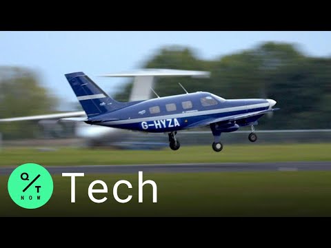 World's First Hydrogen-Powered Passenger Plane Takes Flight from U.K. Airport