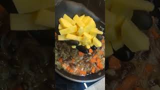 Тушёная картошка с опятами #еда #кухня #рецепты #музыка #food