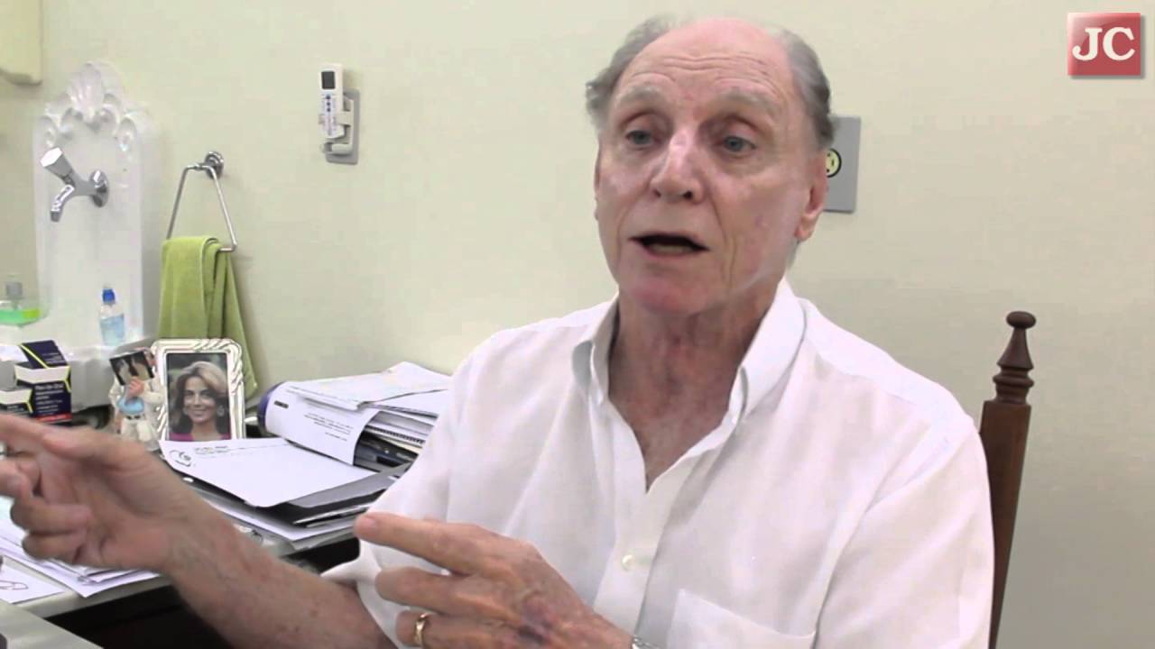 Médico Hélio Epiphânio dá dicas para evitar doenças respiratórias no tempo seco Médico Hélio Epiphânio dá dicas para evitar doenças respiratórias no tempo seco