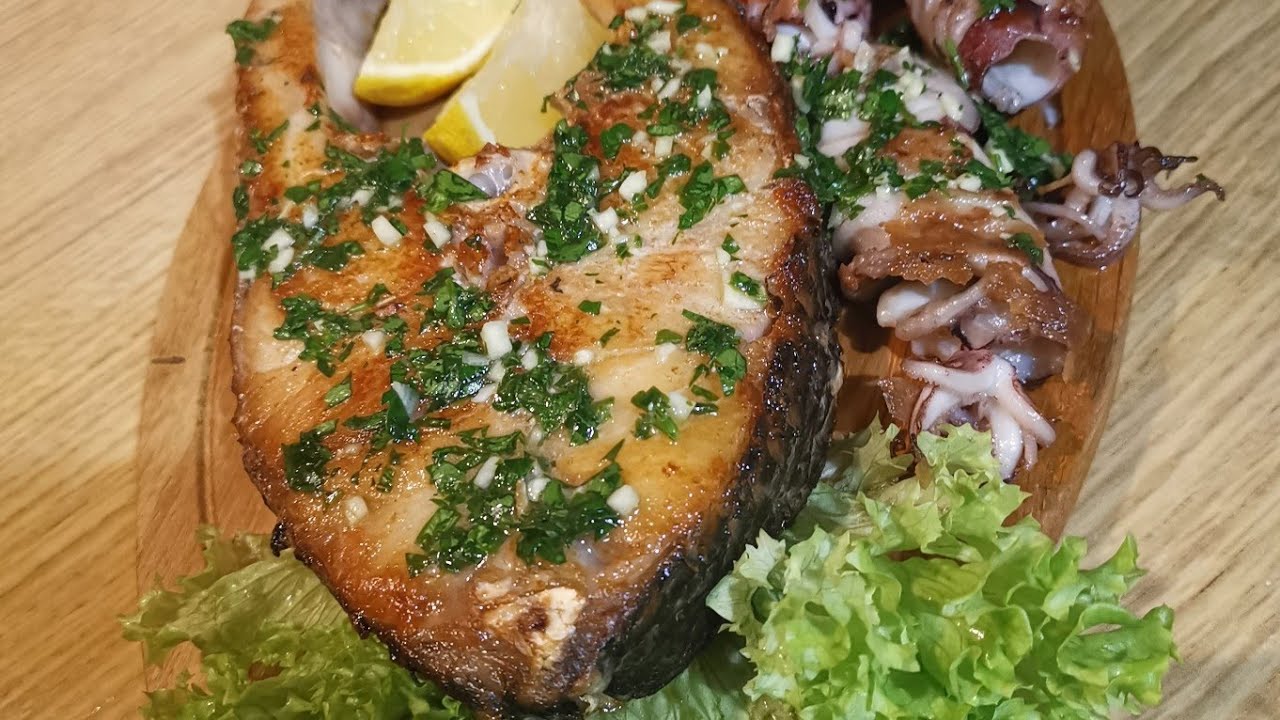 Darnes de poisson à la plancha accompagné de sauce verte 👌👌