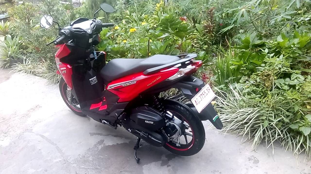 Modifikasi Honda Vario 125 Warna Merah Lampak Modifikasi