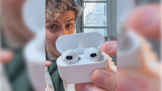 How to clean AirPods (BEST WAY)