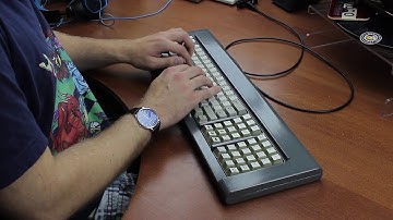 Typing Demo XL - capacitive buckling springs (IBM 4704 Model 400 "F107") (ASMR)