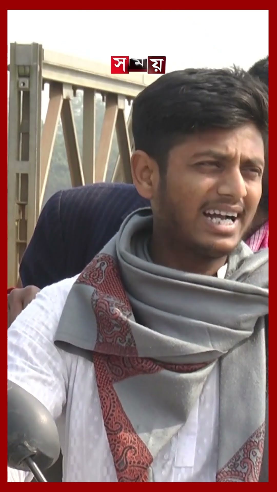 প্রাণহানির পরও সরছে না ক্ষতিগ্রস্ত বেইলি ব্রিজ #baileybridge #Sirajganj #shorts #somoytv