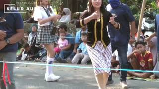 Download Lagu DJ In The End Andalan Riswanda Cek Sound DJ Karnaval HOREG FULL BASS [Audio Bersih Tanpa Bicara DJ] MP3