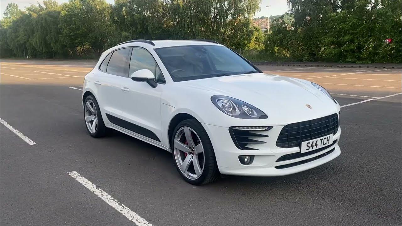 Lowered Porsche Macan with 21” Silver Sport Classic Alloy Wheels