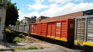 La EMD G22 7775 CU ENTRANDO A PLAYA ESTACION CC