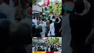 UDF ജാഥയിലേക്ക് CPIM പതാകയുമായി ഒരാൾ,  ദീപക് ജോയിയുടെ തിരഞ്ഞെടുപ്പ് പ്രചാരണത്തിനിടെ നടന്നത്