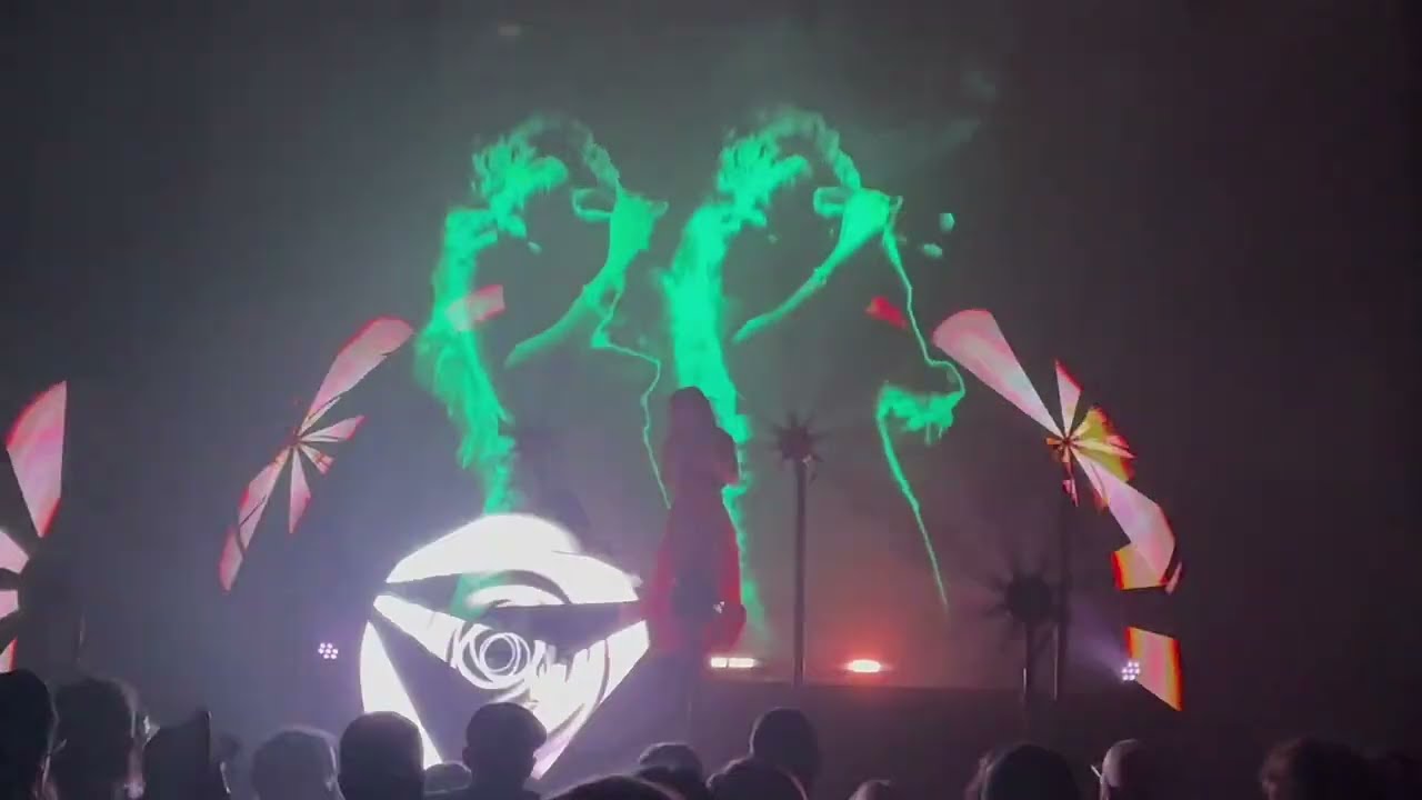 Purity Ring - Push Pull, Repetition LIVE