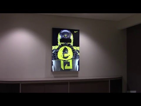 FH1001 Lightbox: Wall Mounting Assembly