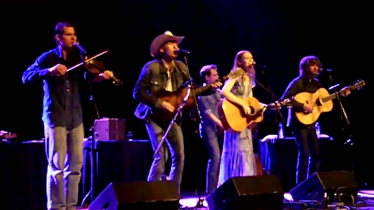 Dave Rawlings Machine - "I Hear Them All / This land is your land" @ TakeRoot fest. Groningen 2010 Dave Rawlings Machine - "I Hear Them All / This land is your land" @ TakeRoot fest. Groningen 2010