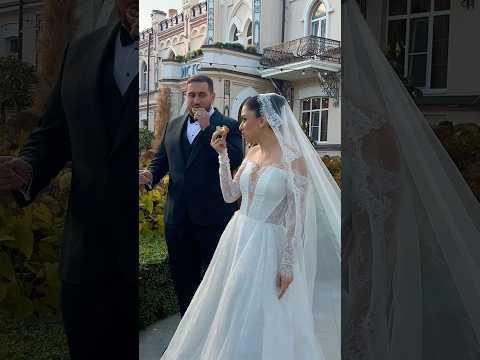Мы вместе , потому что покушать оба любим #wedding #свадьба #невеста #weddingdress #армянскаясвадьба