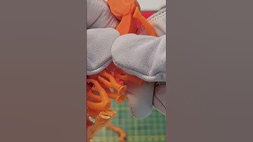 3d printed charizard 🔥 - flexi & ready to battle!