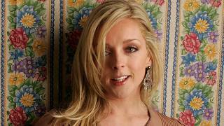 SEXY PHOTOS OF JANE KRAKOWSKI SEXY PHOTOS OF JANE KRAKOWSKI