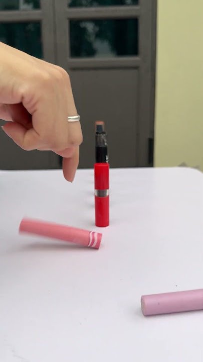Woa !!! How many lipsticks do you have 😏💄  #funny #food #comedy #ilovegadgets