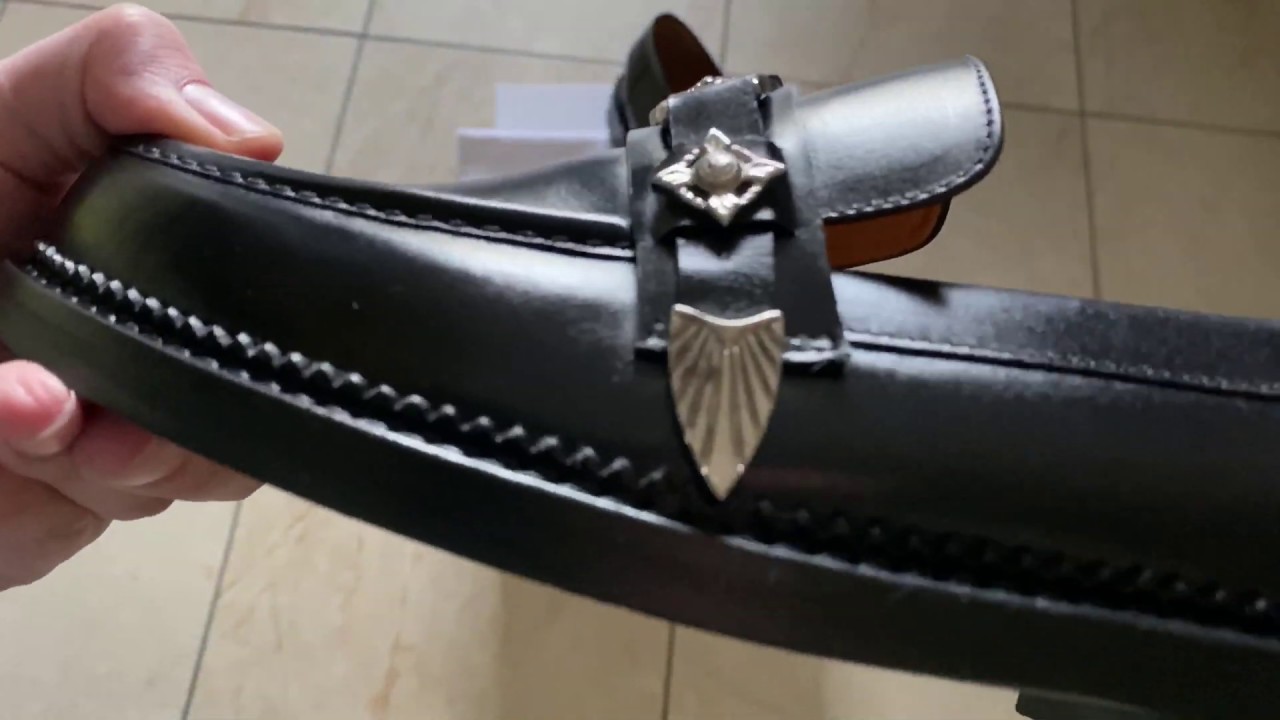 Mini Unboxing: Toga Virilis loafer from Farfetch