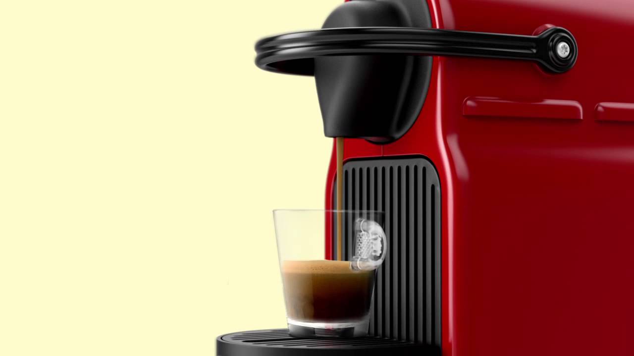 Cafetera Nespresso Inissia Red