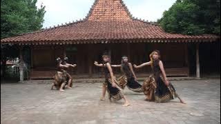 TARI LASKAR PERWIRA