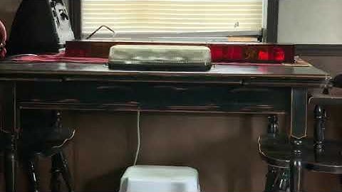 Code 3 / Ecco Reflex mini Lightbar