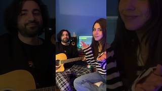 Şarkıya Saadet Ne Kadar Güvenmesede Şarkı Çok Tatlı Oldu