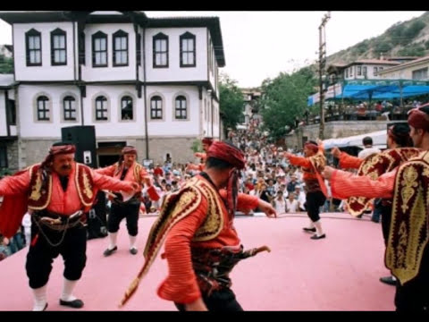 Turkish Folk Song of Anatolia / Ben Gidiyorum Baylere