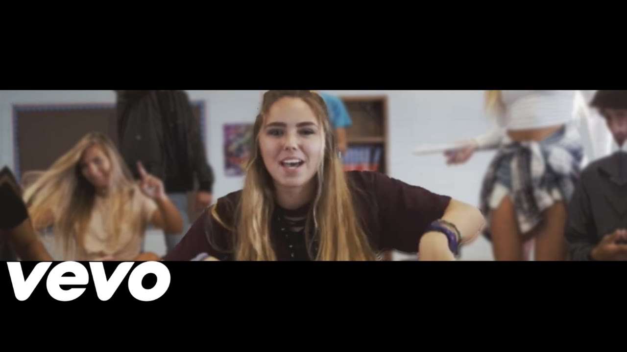 Cringey Teen Makes The Worlds Worst Song.. (rhemzy)