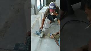 cara potong granit yang benar agar tidak grepes #shortvideo #rumahminimalis #woodscraft #cover