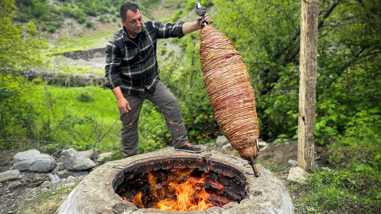 ⁣A Huge Turkish Kokorec Fried In A Tandoor! Incredibly Crunchy Taste