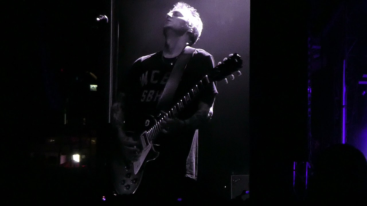 PEARL JAM  :  "Immortality" -  OHANA  FESTIVAL  2021  (Day 3) : Dana Point, CA  (September 26, 2021)