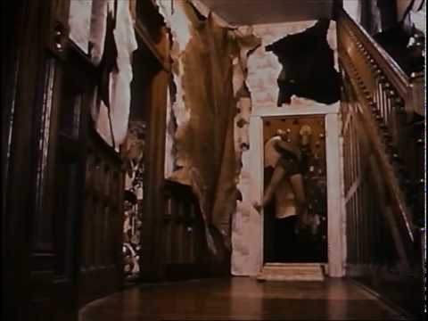 Non Aprite quella Porta - TRAILER - Tobe Hooper