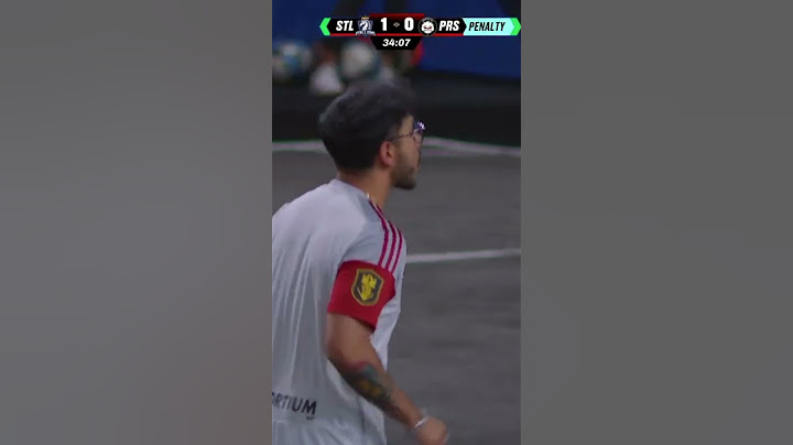 Stallions de BLUR y TOTTI VS Persas FC de ZEEIN  (2-0)