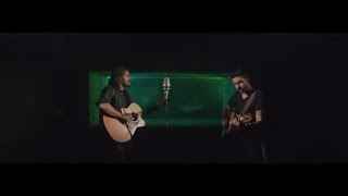 Alex Ubago - No te rindas ft. Andrés Suárez (Videoclip Oficial)