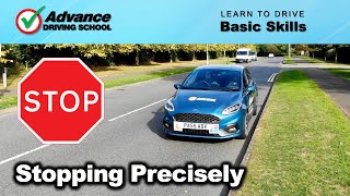 Stopping At The Side Of The Road Precisely |  Learn to drive: Basic skills