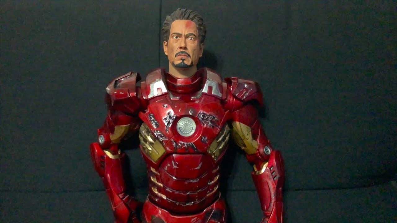 Iron Man 1:4 Scale Neca Action Figure Review