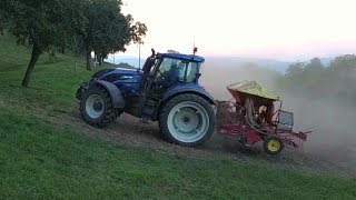 Valtra T174 Direct Mit Lely Am Begrünung Säen