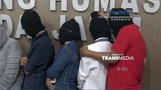 Download lagu Prostitusi Tukar Pasangan Suami Istri Digerebek Prostitusi Tukar Pasangan Suami Istri Digerebek